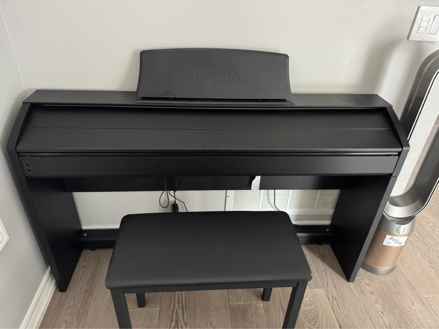 Casio Privia PX-760 Digital Piano