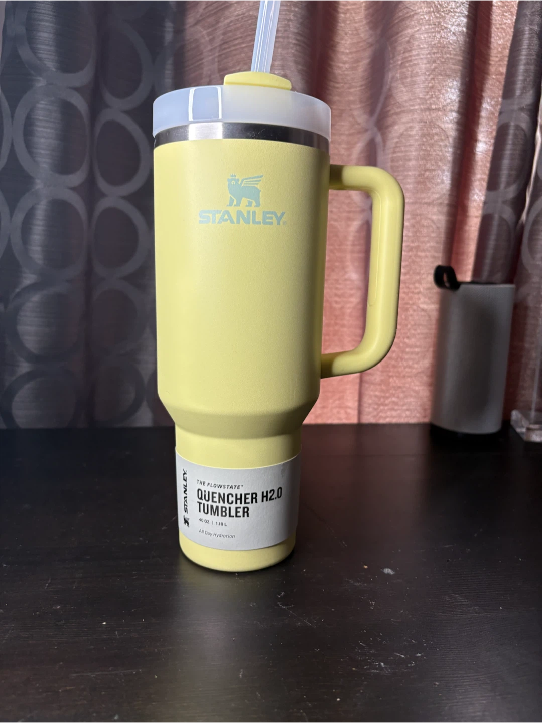 Stanley Quencher H2.0 Tumbler - 40 oz - Pale Yellow - photo 2