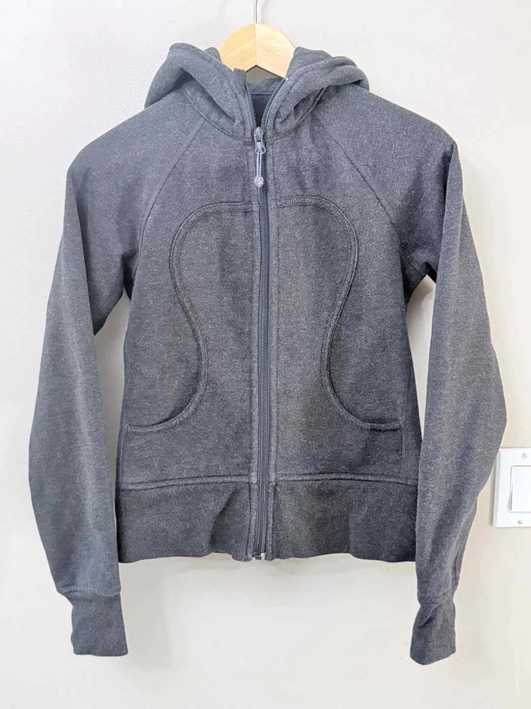 Lululemon Scuba Full Zip Hoodie Heathered Charcoal Gray Size 4 - photo 2