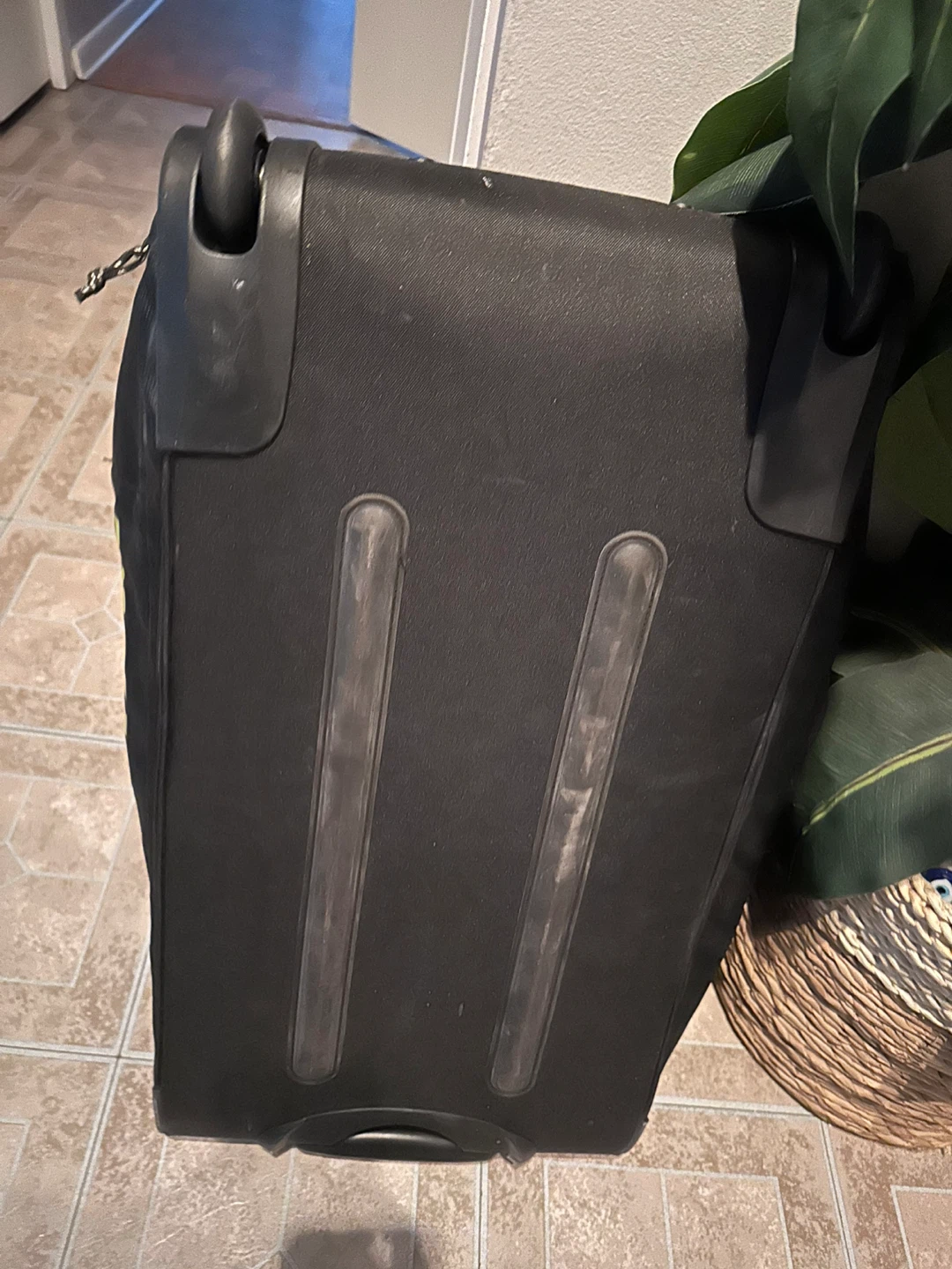 Bench Duffle Bag with Wheels - photo 4