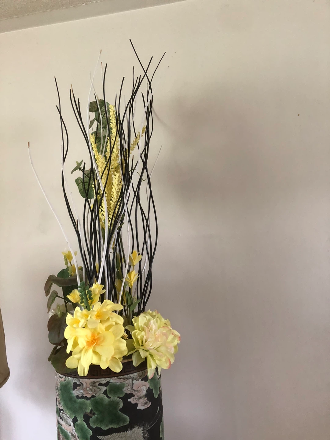 Large Ceramic Vase with Crane and Tree Design - photo 2