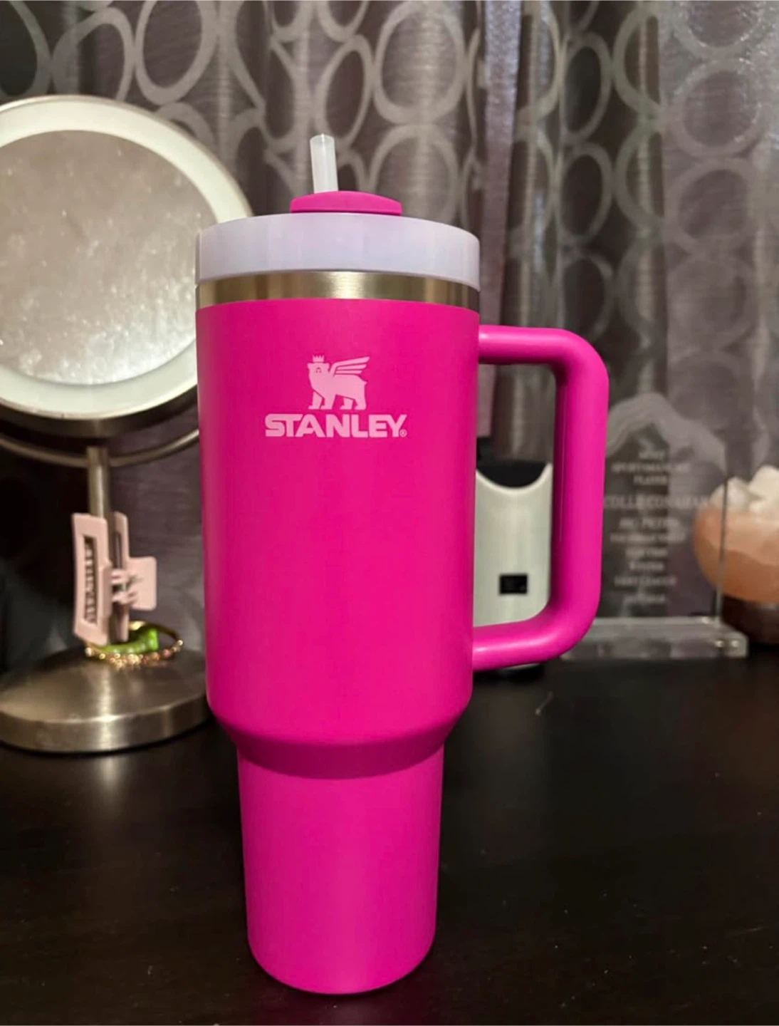 Stanley Tumbler with Straw - Pink