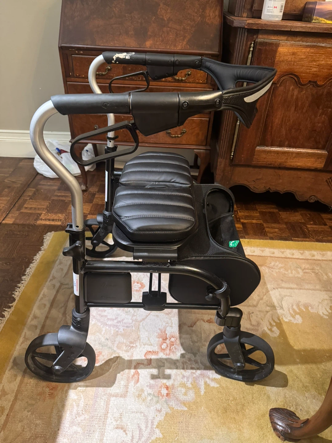 Evolution Rollator Walker $20 - photo 2