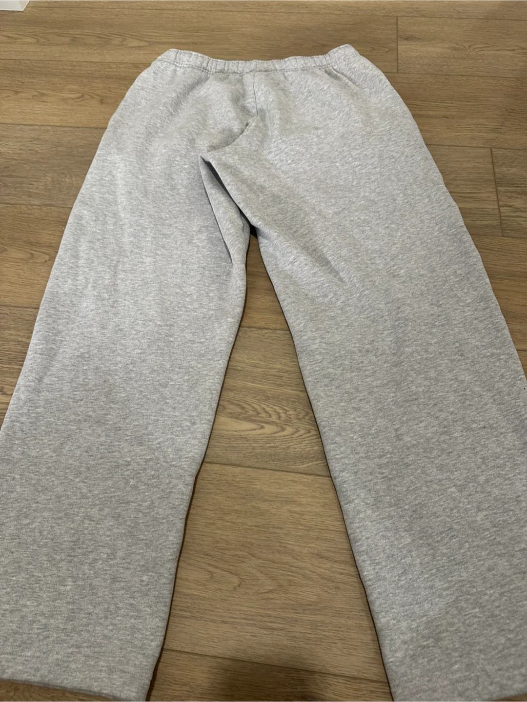 Aritzia Sweatfleece Mega Fit Sweatpants - photo 2