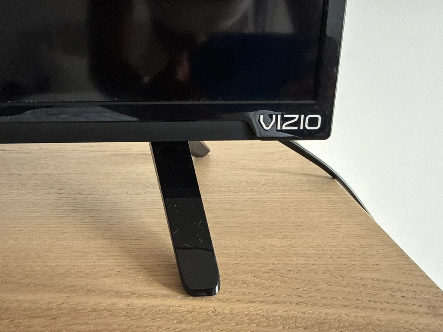 VIZIO Flat Screen TV - photo 3