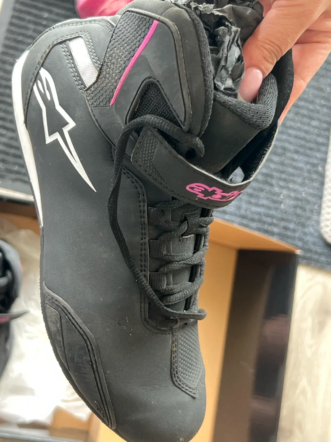 Alpinestars SECTOR Shoes Black Fuchsia Size 6.5