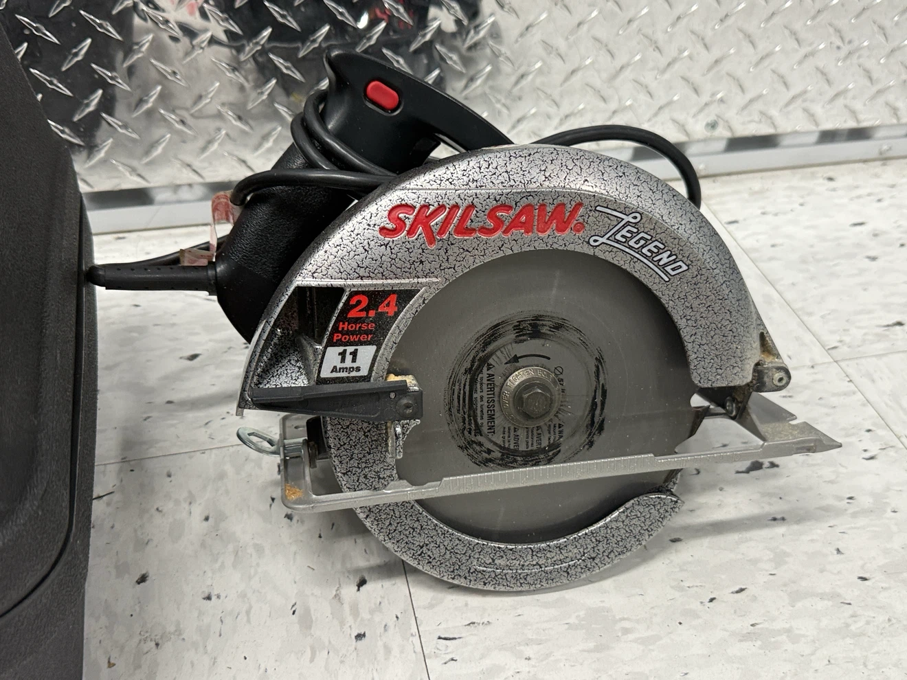SKILSAW Legend Circular Saw - photo 4