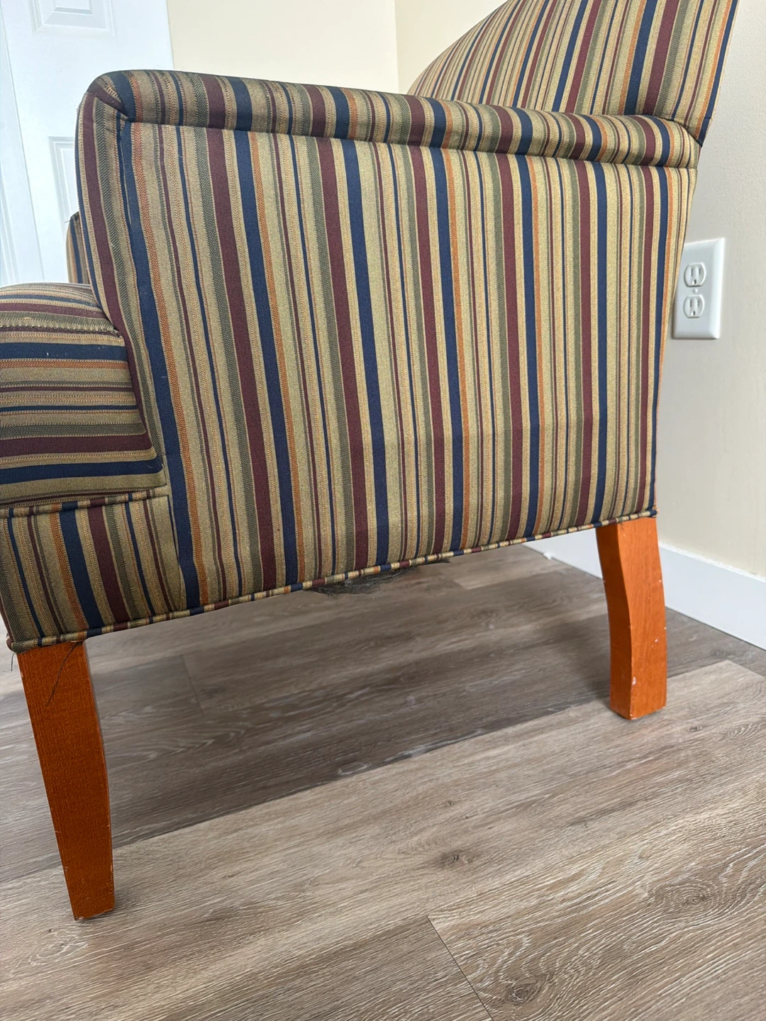 Striped Accent Chair - photo 4