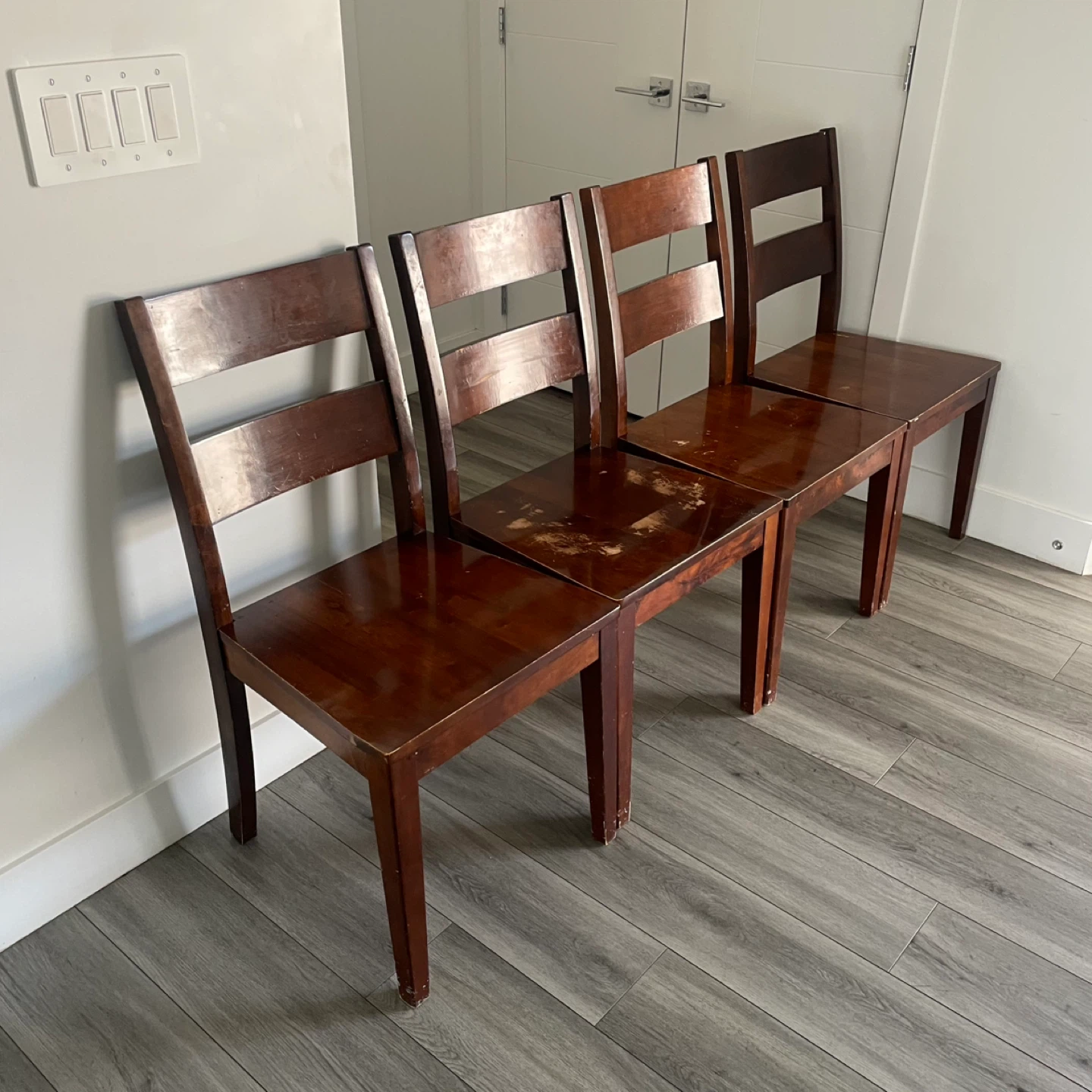 4 Wooden Dining Chairs - photo 4