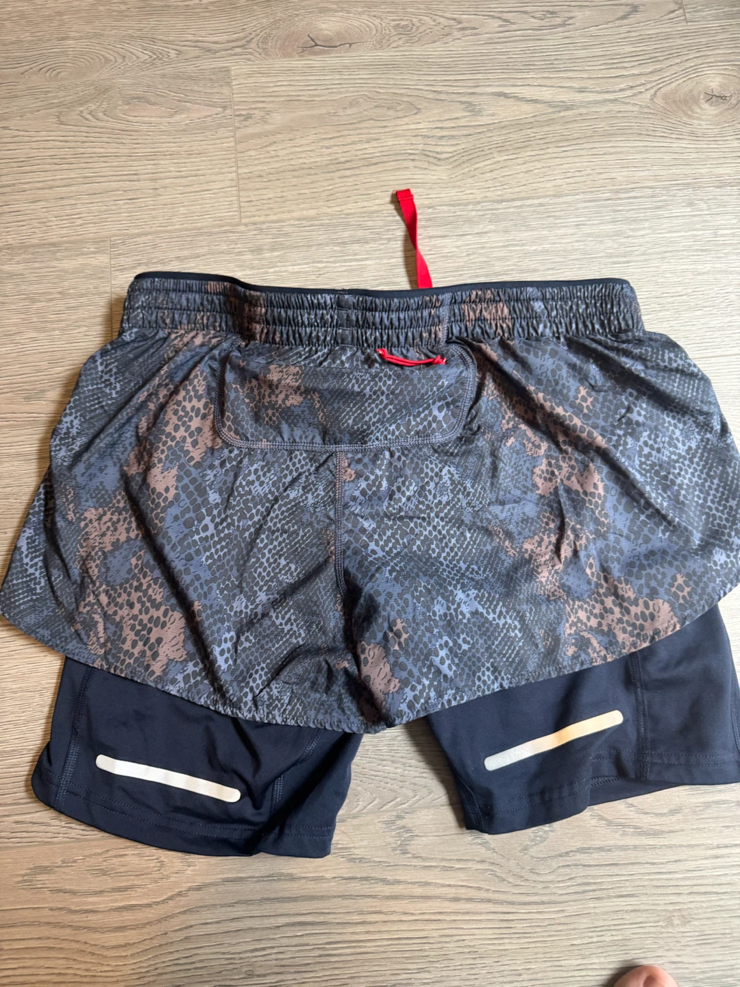 Adidas Women's Running Shorts size S - photo 3