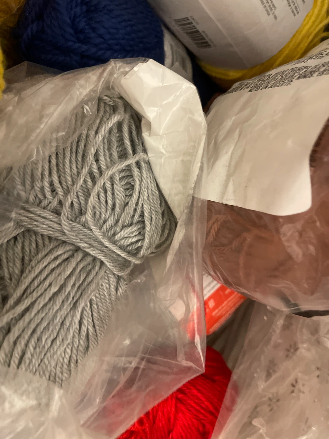 Assorted Yarn and Knitting Needles - photo 4