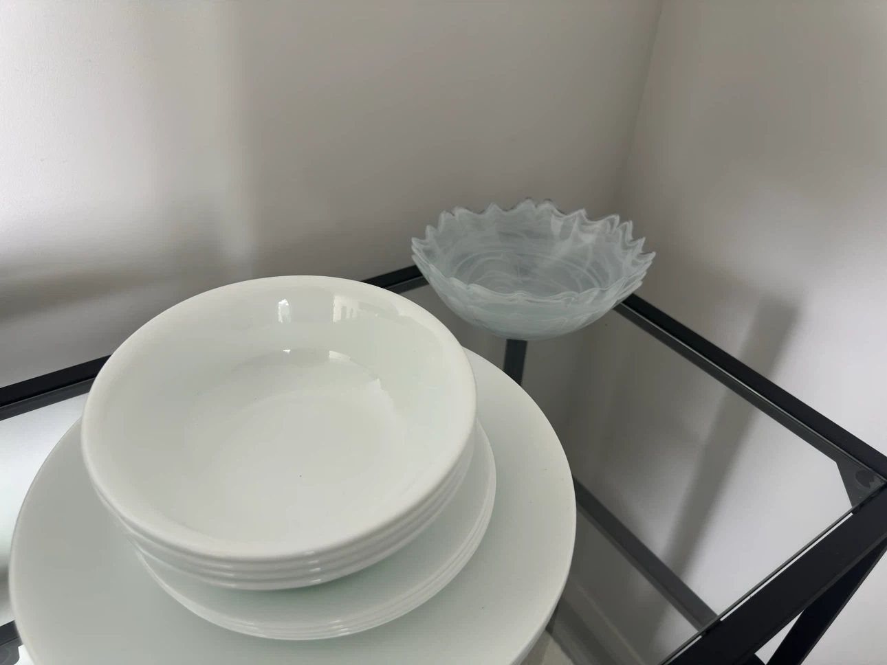 White Dinnerware Set - photo 2