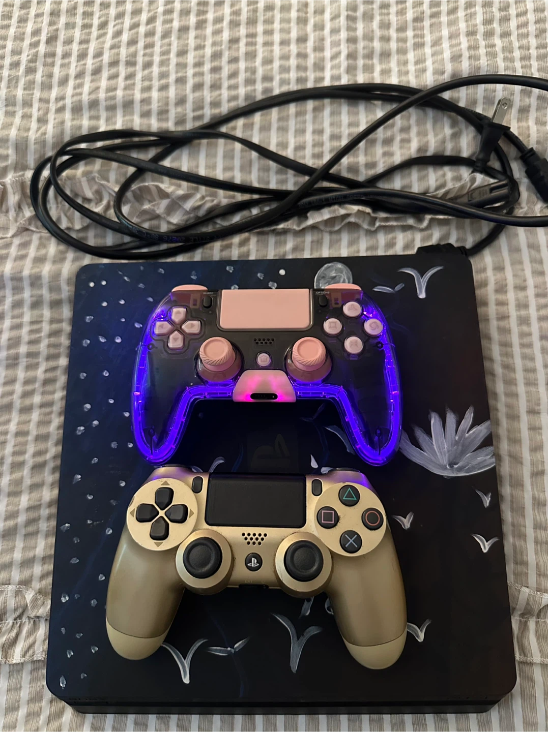 PlayStation 4 Slim Console with 2 Controllers - photo 5