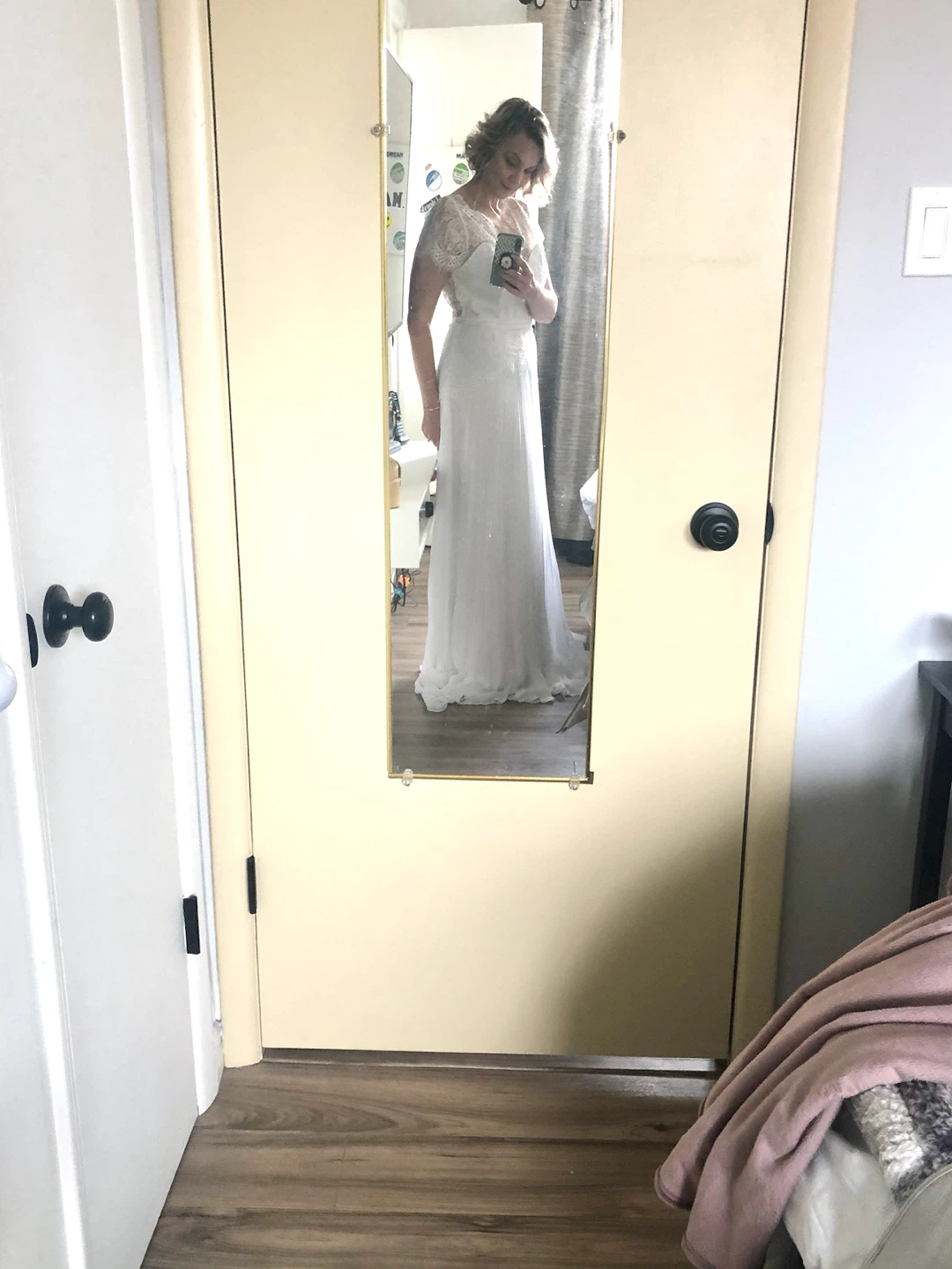 White Lace Wedding Dress - photo 2