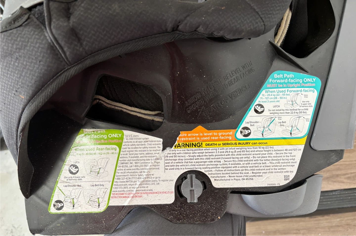 FREE Evenflo Car Seat - photo 3