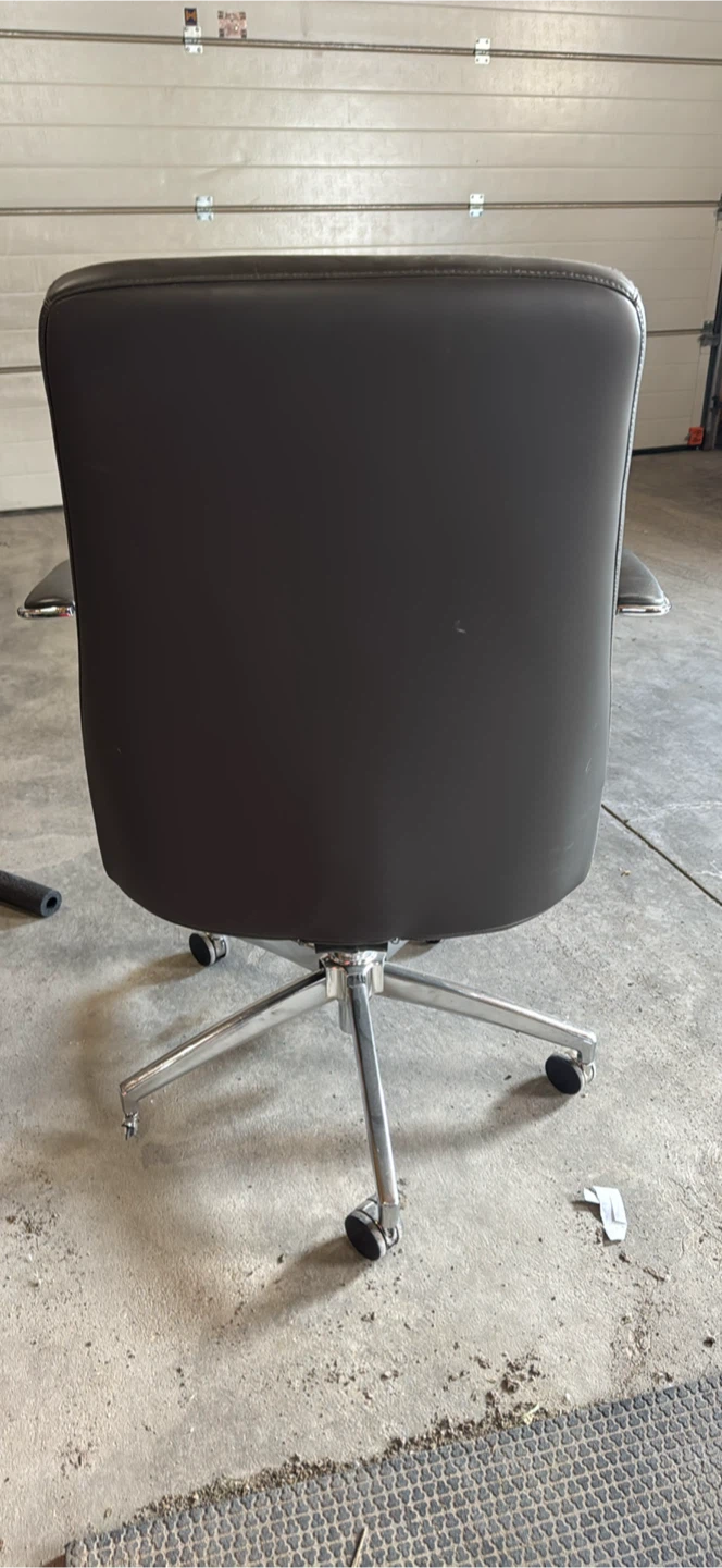 Executive Office Chair - Black Faux Leather - photo 3