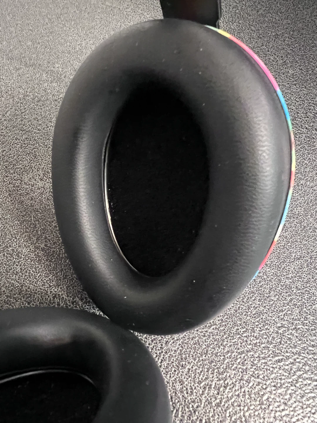🎧 BANZ Kids Hearing Protection Earmuffs – Like New – $25 🎧 - photo 3