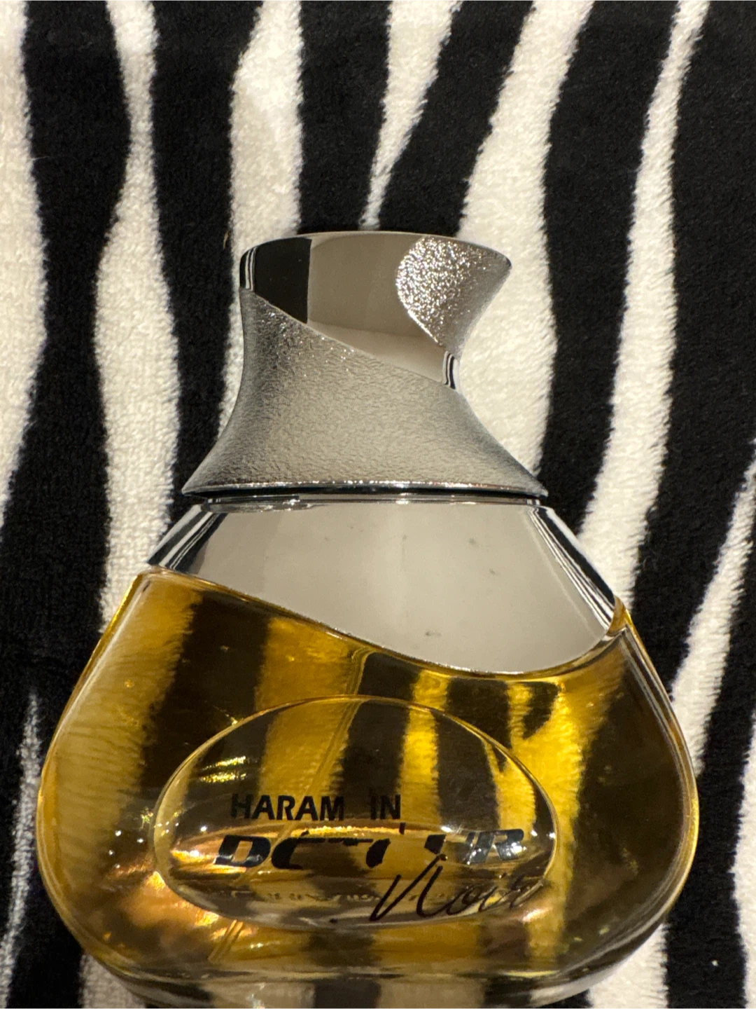 Al Harmain Detour Noir Full Bottle(Like Parfums de Marly Layton)