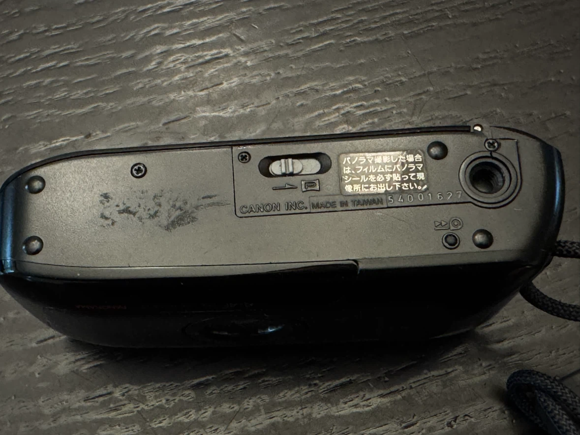 Canon Autoboy F rare 35mm film camera - photo 2