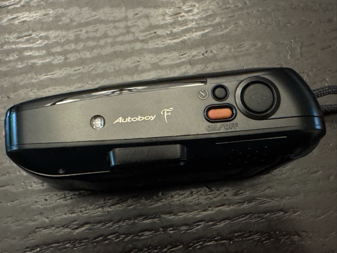 Canon Autoboy F rare 35mm film camera - photo 4