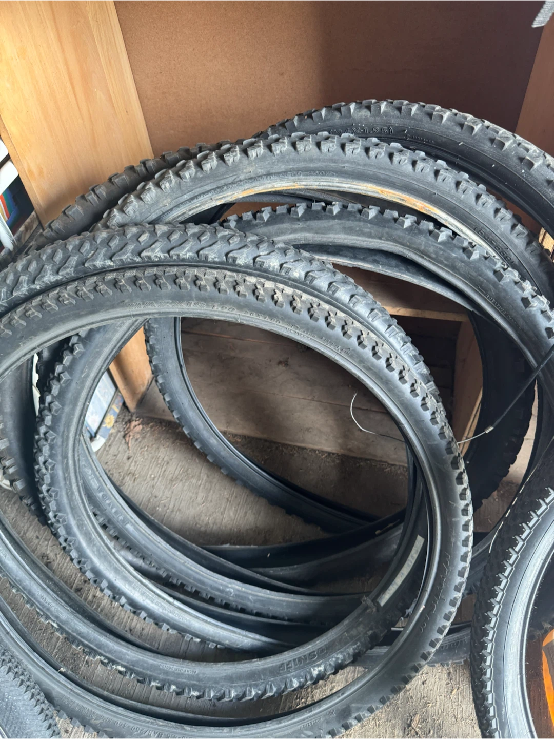 6 Mountain Bike Tires