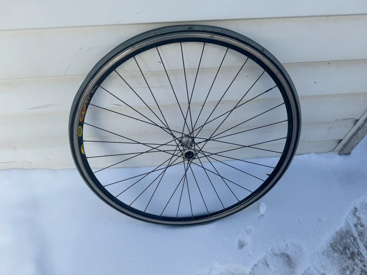 700C Road / Gravel Bike Wheel and Tire
