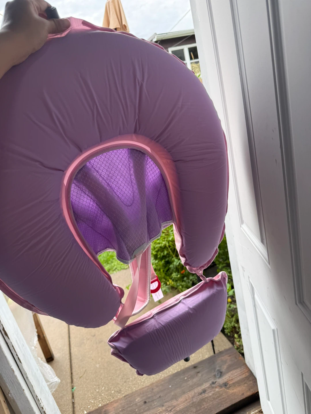 MAMBABY Self-Inflating Float - photo 3