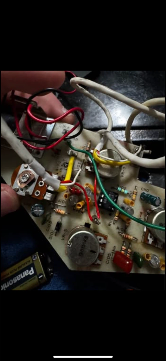 🎸 Guitar Soldering & Electronics Repair
