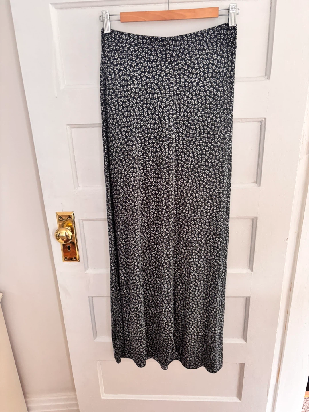 Brandy Melville Floral Maxi Skirt - Small - photo 4