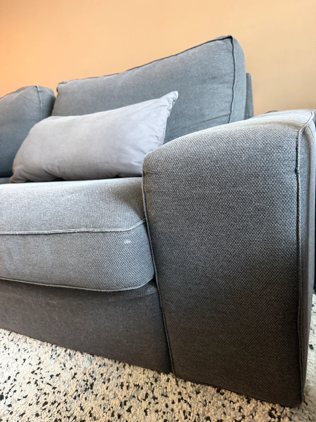 IKEA KIVIK 3-Seat Sofa in excellent condition — 9/10. - photo 2