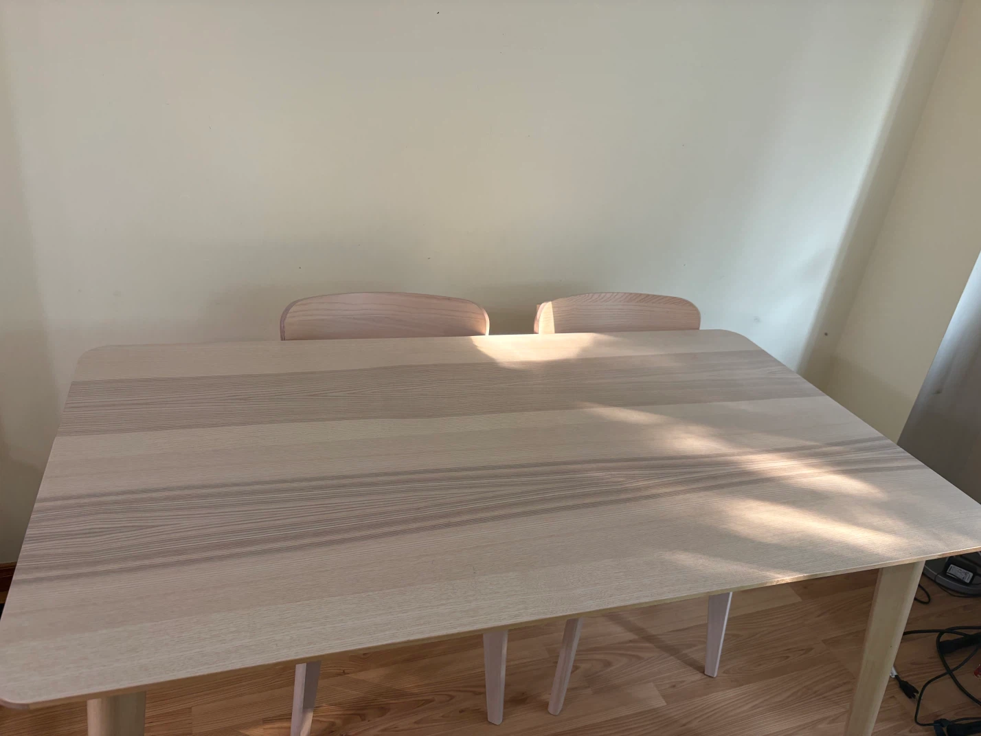 IKEA LISABO Dining Table - photo 3