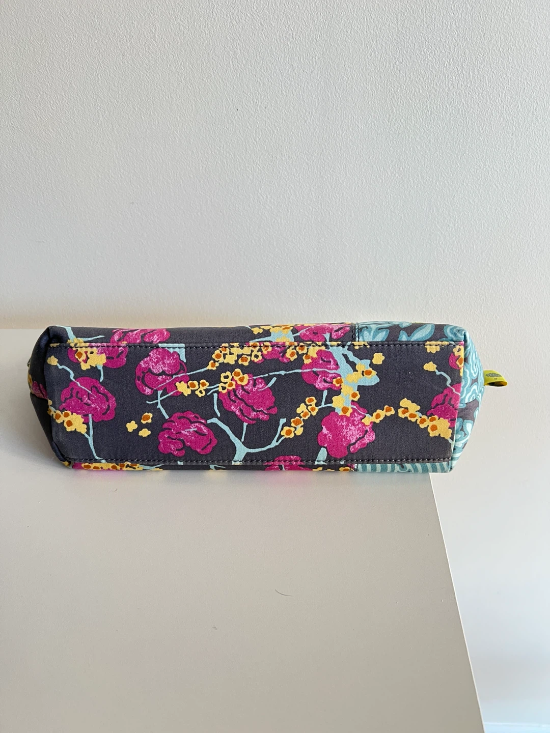 Toiletries bag - photo 3