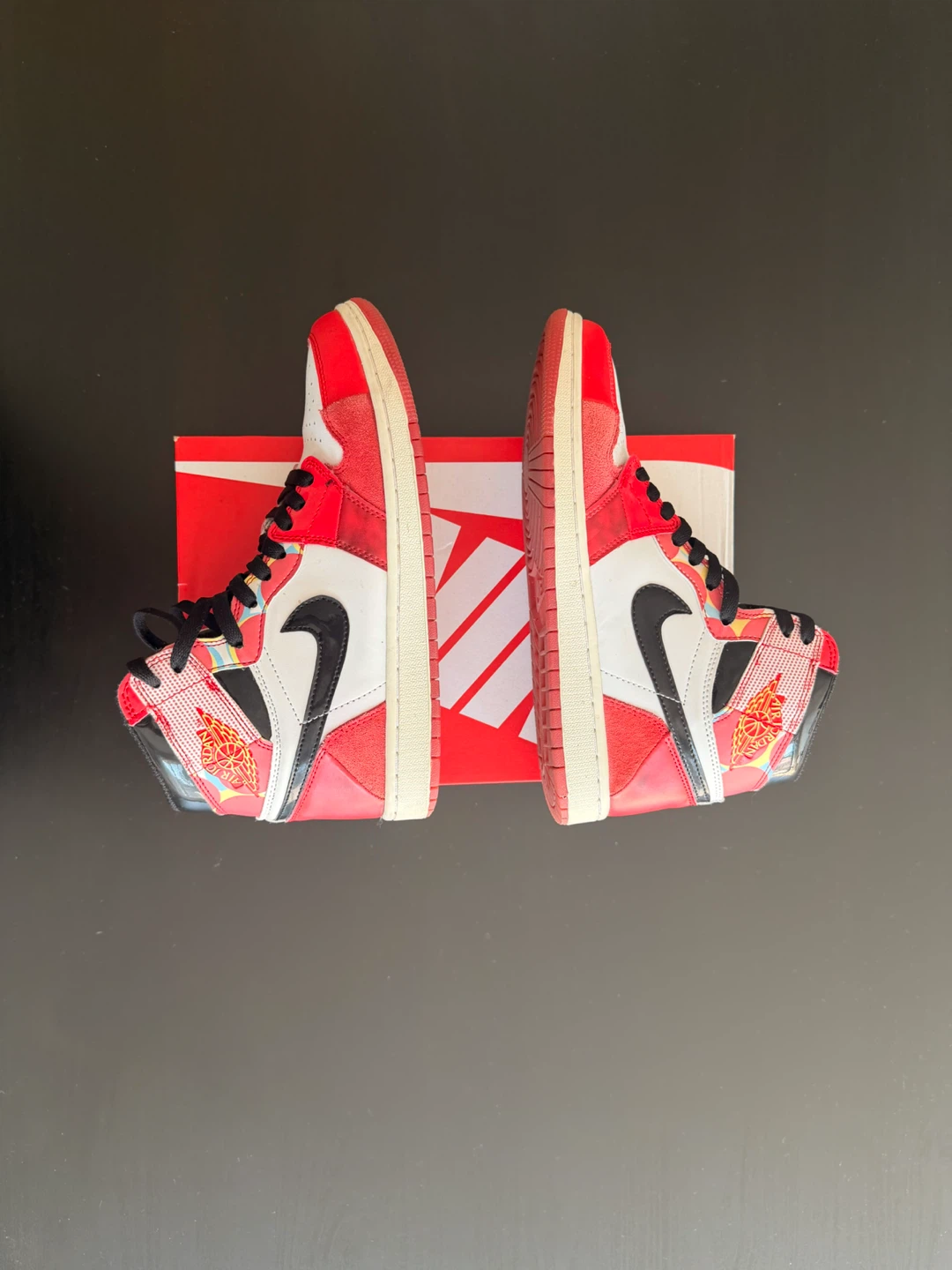 Air Jordan 1 High OG Shoes - photo 2