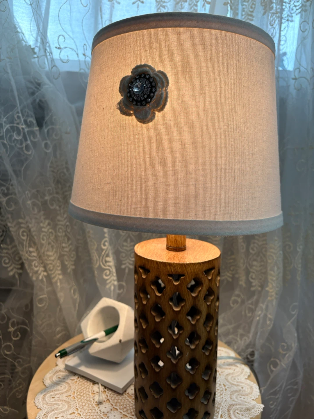 Decorative wooden Table Lamp.