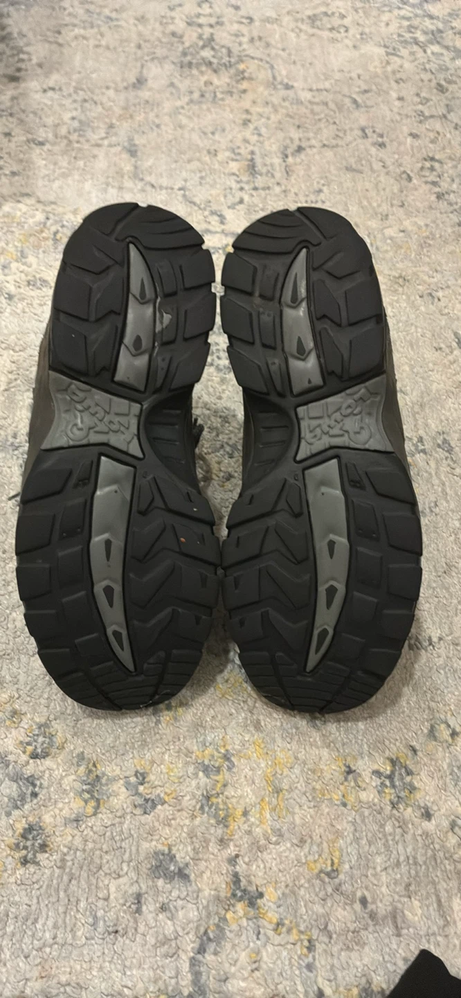 LOWA Hiking Boots - photo 2