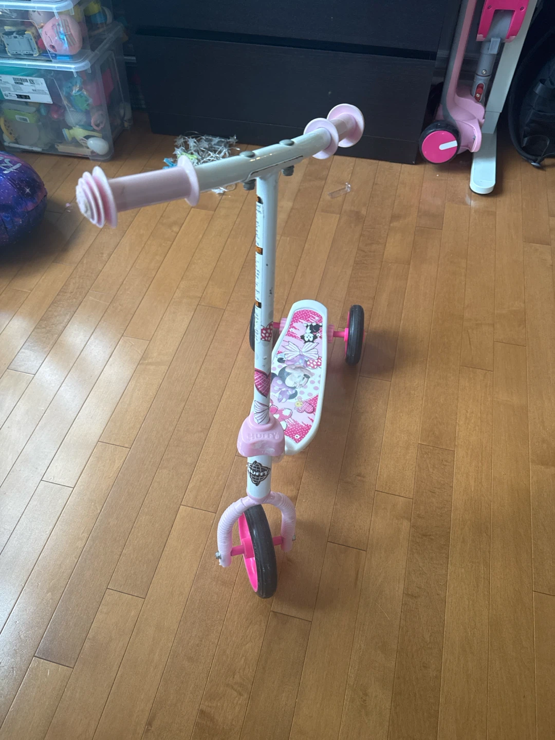 Minnie Mouse 3-Wheel Scooter