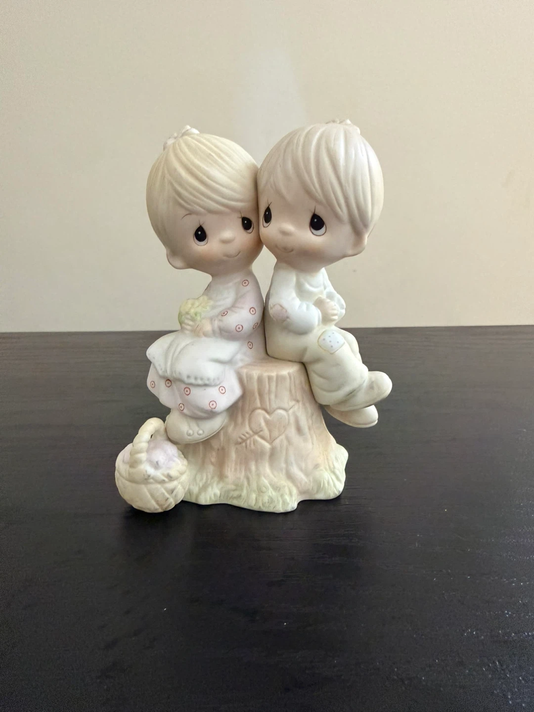 Precious Moments "Love One Another" Figurine E-1376