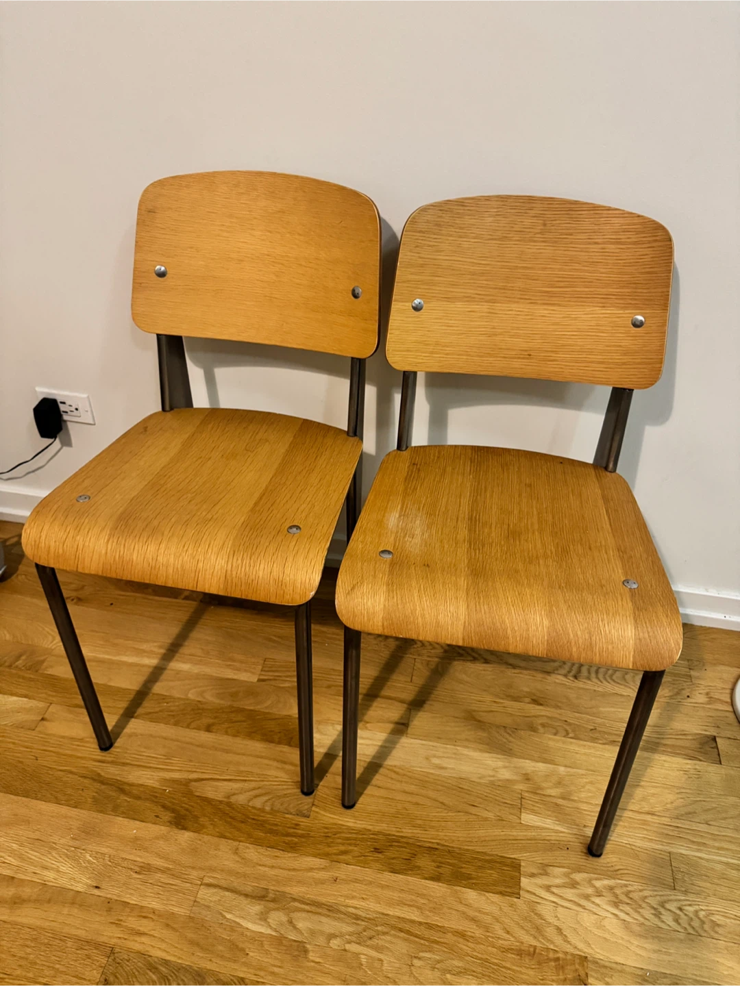 Set of 2 Vintage Wood and Metal Chairs - photo 2