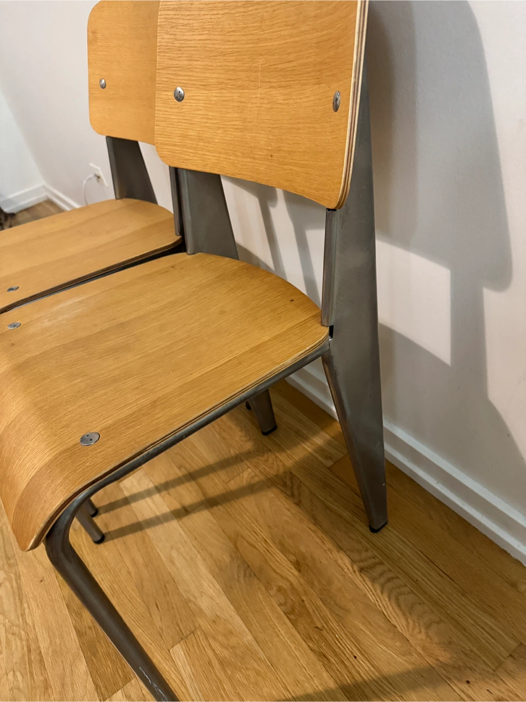 Set of 2 Vintage Wood and Metal Chairs - photo 3