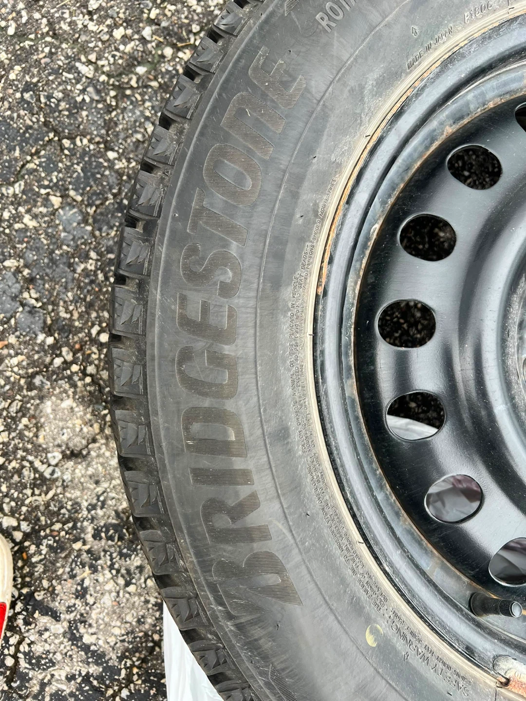 Tires Bridgestone with rim - photo 5