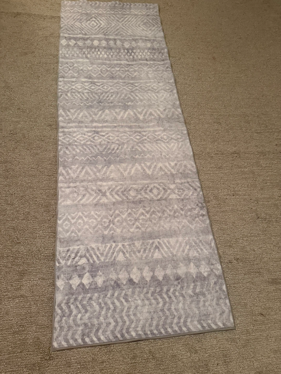 Grey Geometric Pattern Area Rug and Runner - photo 3