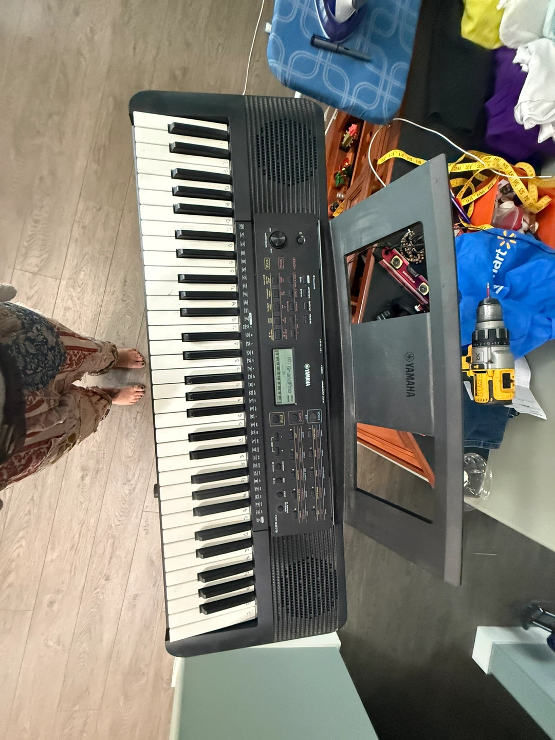 Yamaha PSR-E273 Keyboard with Stand - photo 2