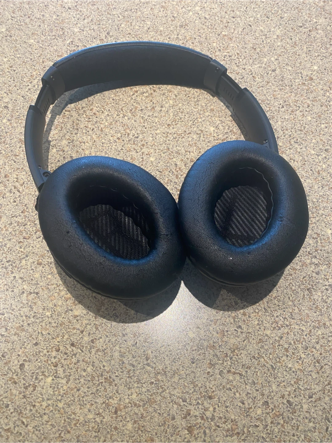 Bose QuietComfort 45 Headphones - photo 4