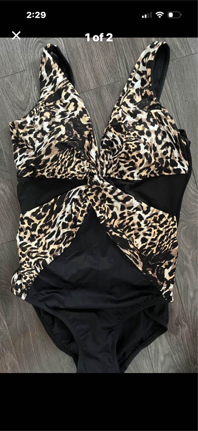 NEW Sz 10 Miracle Swimsuit by Miradonna