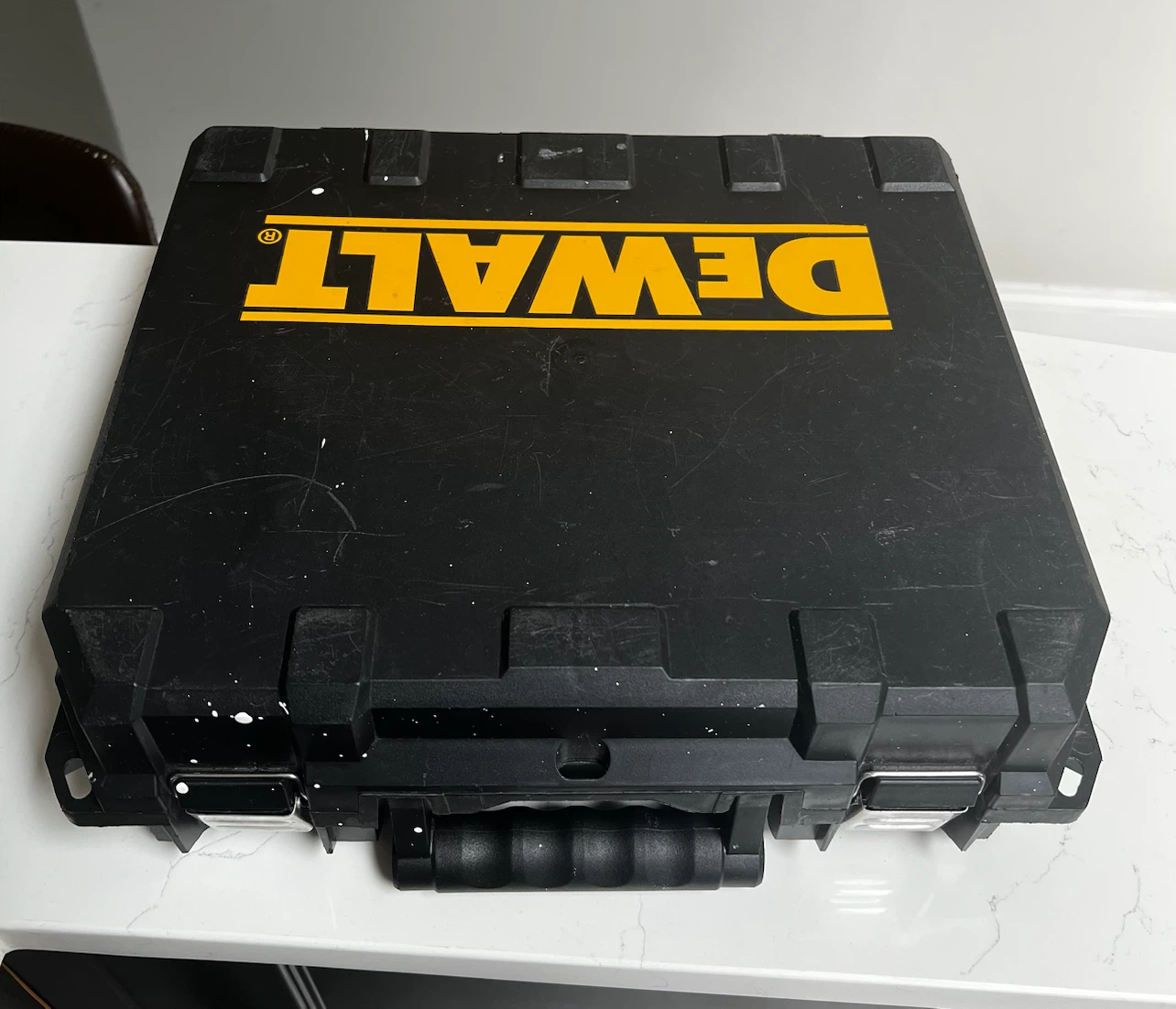 DeWalt 18V Cordless XRP Drill with Case, 2 Batteries & Charger - photo 3