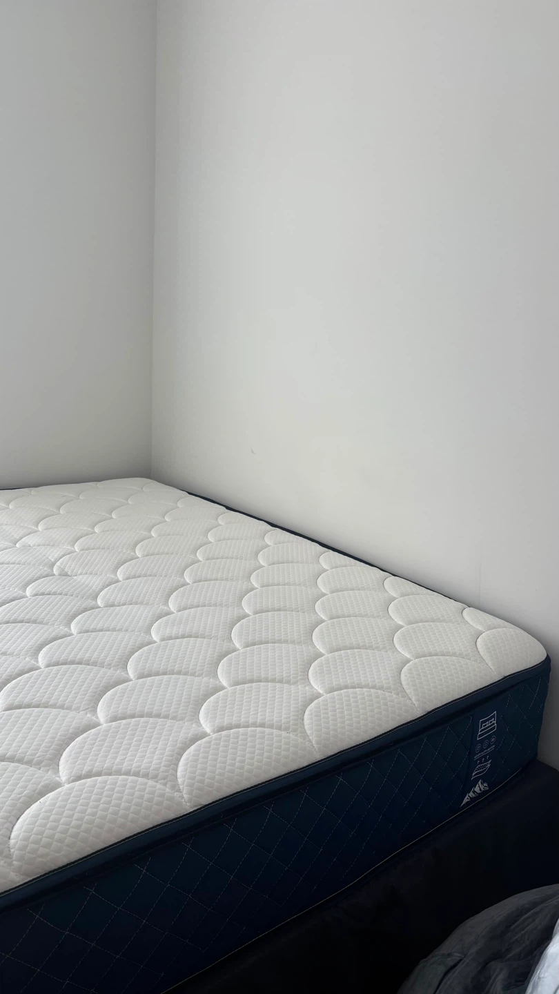 12" Full Memory Foam Hybrid Mattress - Move Out Sale!