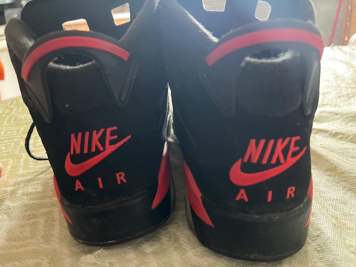 Nike Air Jordan 6 Shoes - photo 3