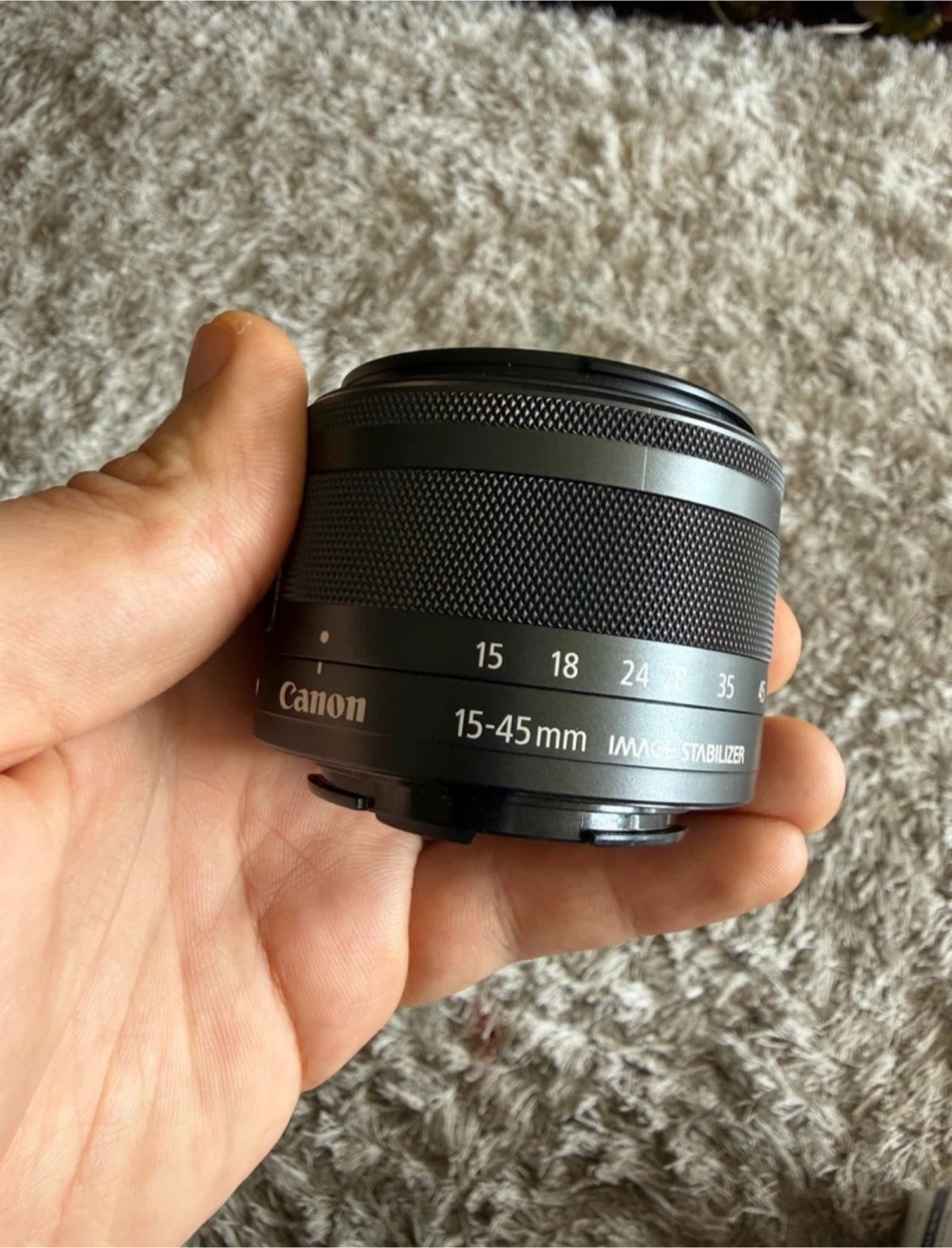 Canon EF-M 15-45mm f/3.5-6.3 IS STM Lens - photo 2