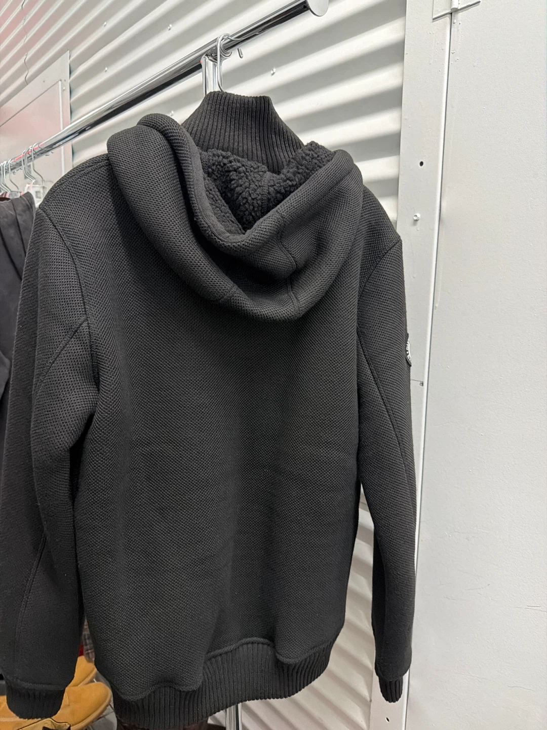 Expedition Zip Thru Black Hoodie - Size M - photo 3