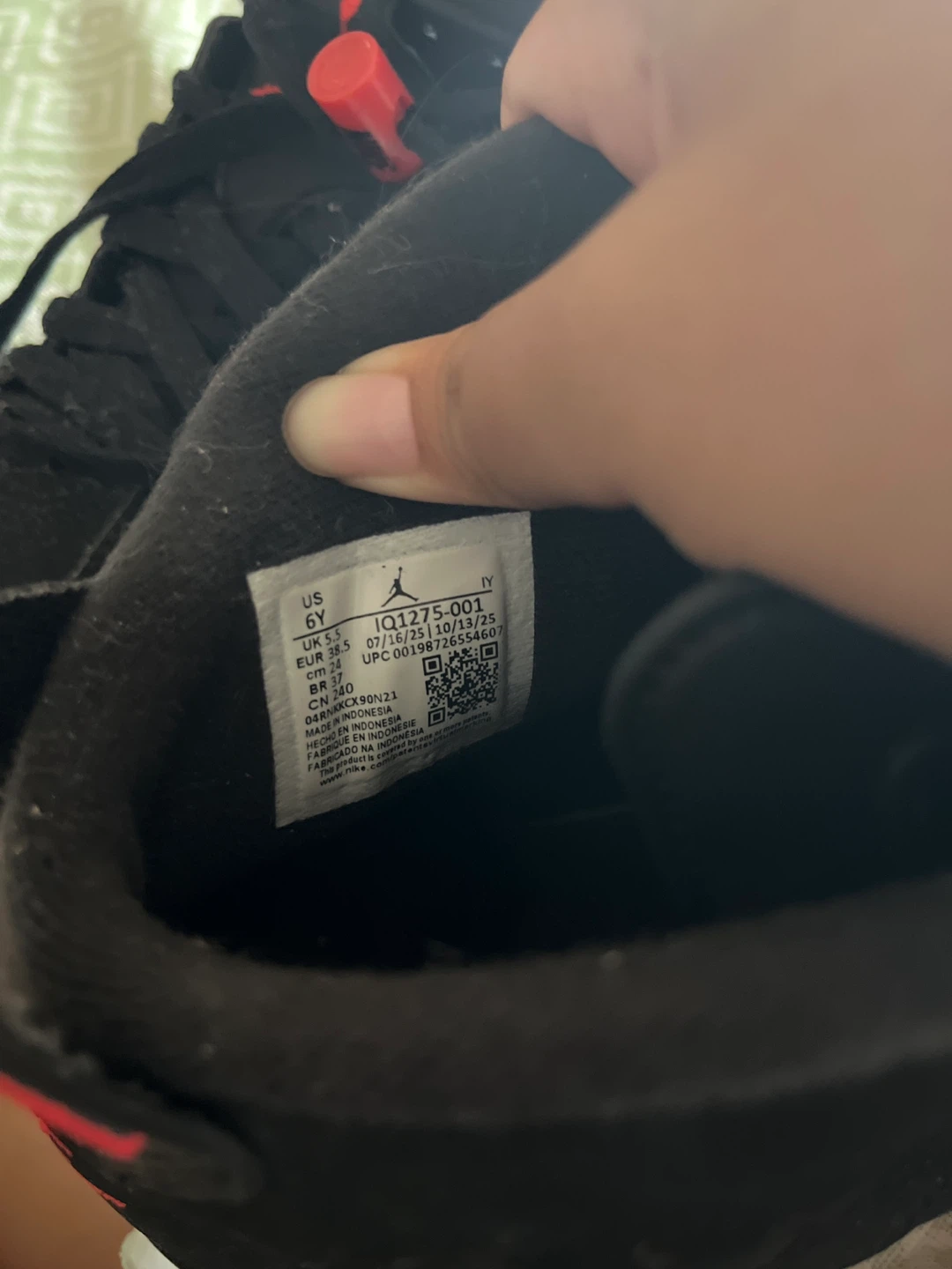 Nike Air Jordan 6 Shoes - photo 4
